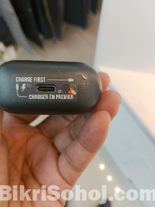 JBL tour pro 2 Bluetooth